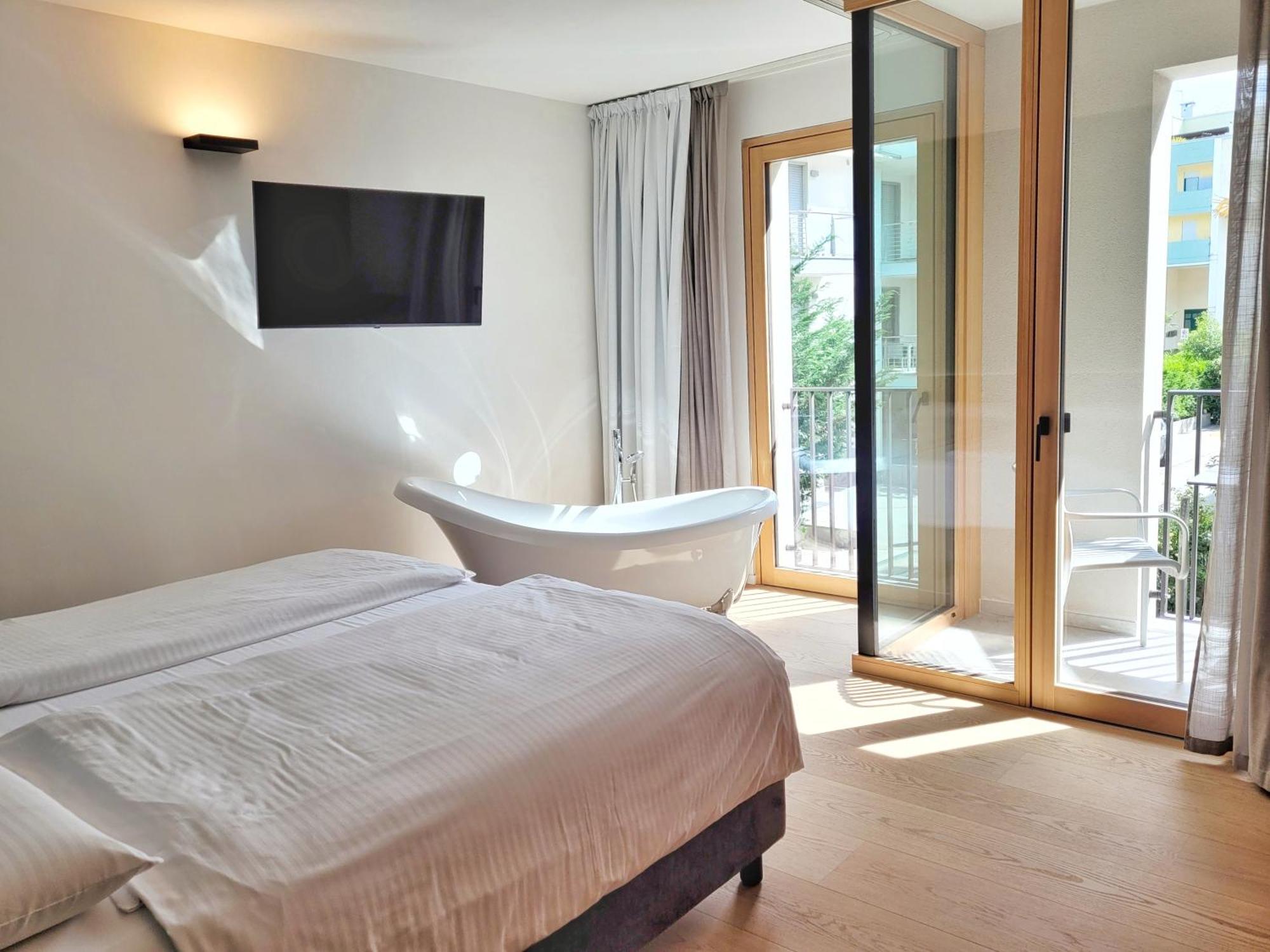 Locanda Restel De Fer Riva del Garda Esterno foto