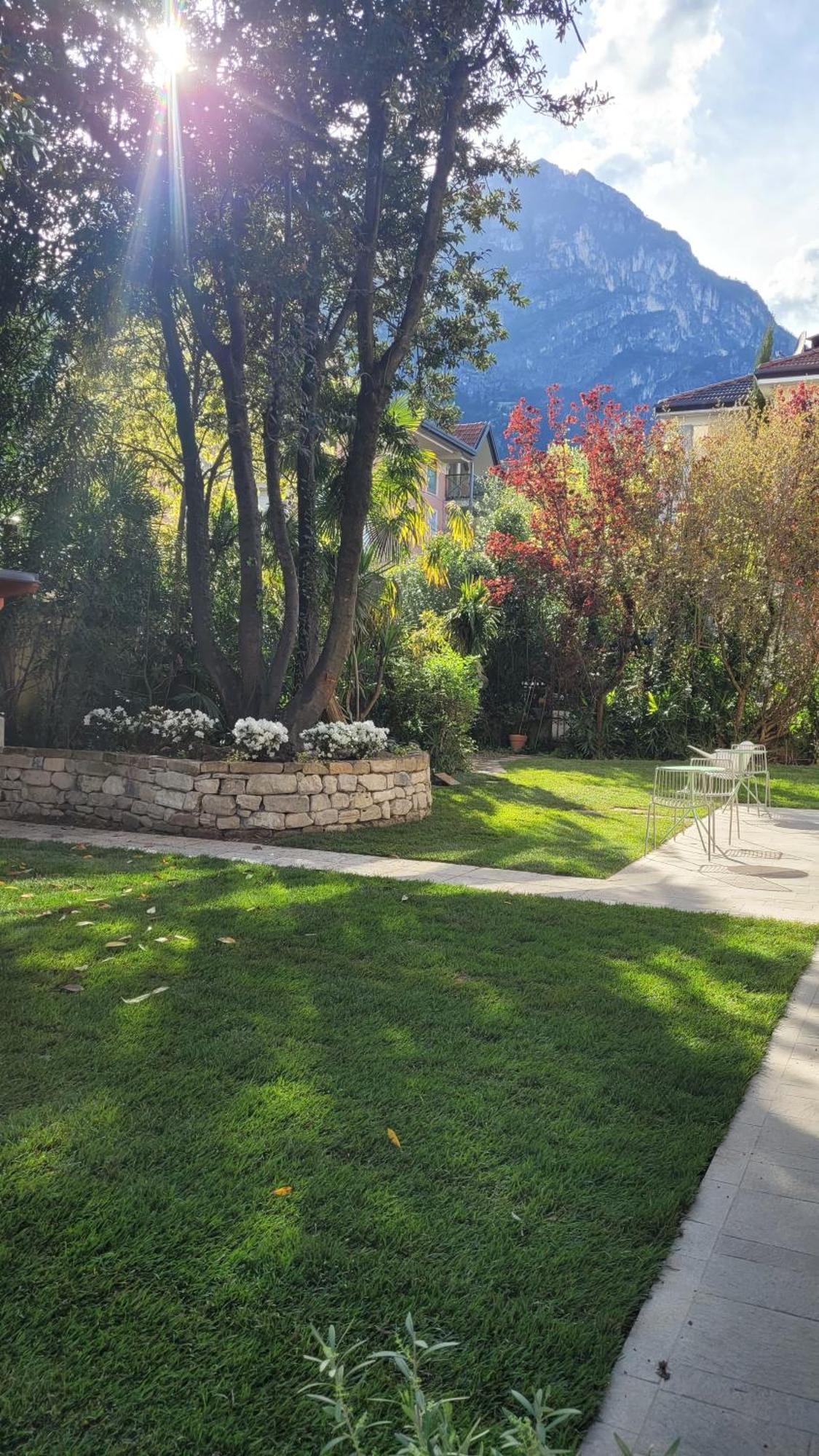 Locanda Restel De Fer Riva del Garda Esterno foto