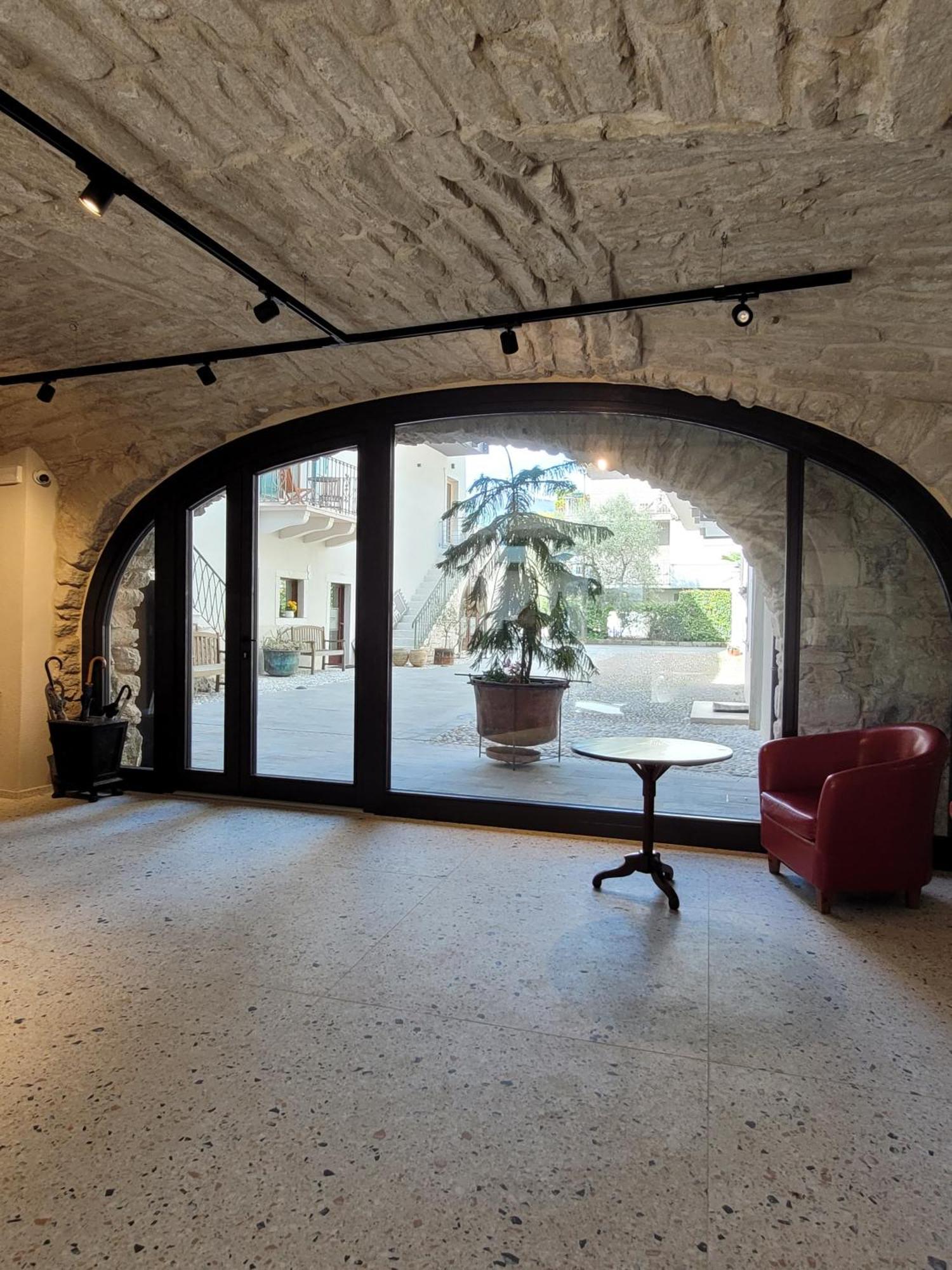 Locanda Restel De Fer Riva del Garda Esterno foto